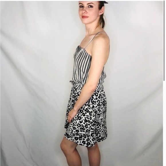 See By Chloe Animal print silk dress - Picture 3 of 12